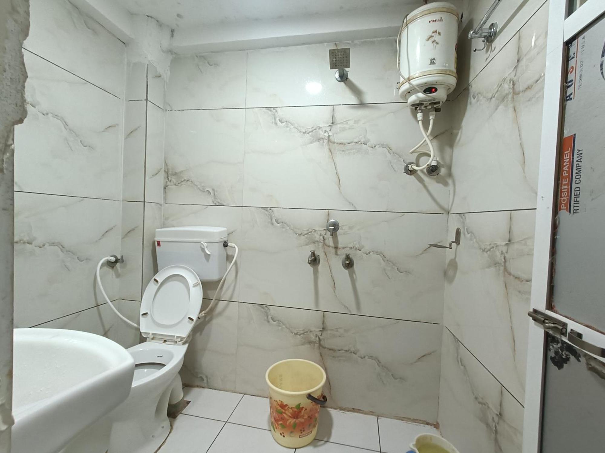 Ginger Hotels Ujjain Tower Kshipra Inn-Family Stay Airconditioned Hotel Kültér fotó